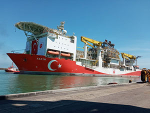 Fatih Sondaj Gemisi Trabzon Limanı’na Giriş Yaptı