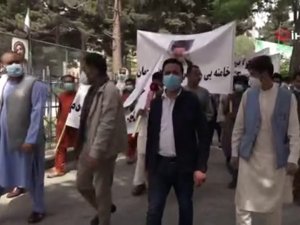 İran’ın Afganistan Büyükelçiliği Önünde Protesto