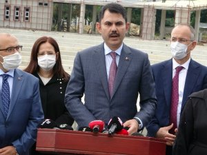 Bakan Kurum, İstanbul Boğazı’na Atılan Maske Ve Eldivenlerle İlgili Konuştu