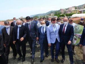 Çevre Ve Şehircilik Bakanı Kurum: “Uzungöl’ün Merkezinde Dönüşüm Projesi Başlatıyoruz”