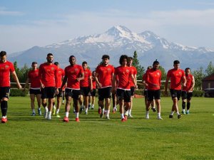 Kayserispor’un Fenerbahçe Maçı Kadrosu