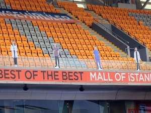 Süper Lig: Medipol Başakşehir: 0 - Aytemiz Alanyaspor: 0 (Maç Devam Ediyor)