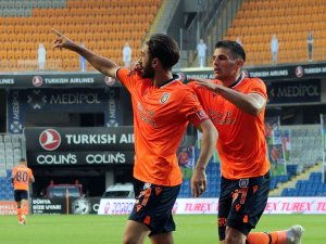 Mahmut Tekdemir’in Bu Sezonki 2. Golünü Kaydetti