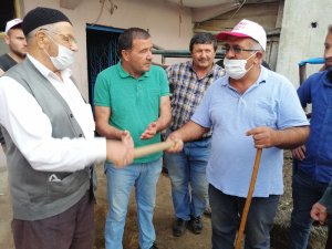 Amasya’da El Sıkışmadan ’Değnekle’ Kurban Pazarlığı