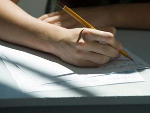 Lgs Öncesi Stres Azaltmak İçin Nefes Egzersizi Önerisi
