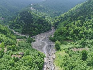 8 Kişinin Hayatını Kaybettiği, 2 Kişinin Kaybolduğu Sel Felaketini 12 Kişi İle Andılar