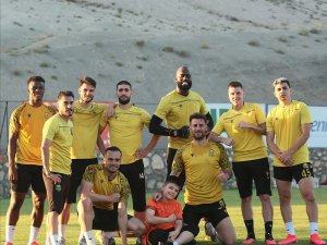 Yeni Malatyaspor’dan ‘Vazgeçmek Yok’ Paylaşımı