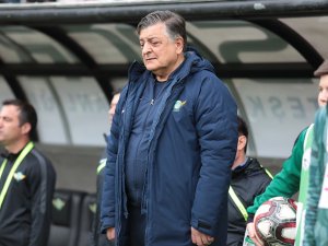 Akhisarspor’da 12 Kişinin Test Sonucu Pozitif