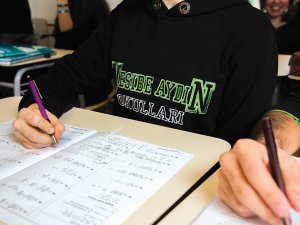 Eğitim Uzmanlarından Lgs Değerlendirmesi