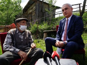 Vali Çakır İle Şehit Babasını Duygulandıran Tesadüf