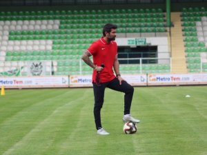 Giresunspor Teknik Direktör Kutlu: "Bu Şehir Er Ya Da Geç Hakettiği Yere Ulaşacak"