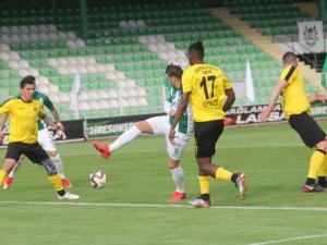 Tff 1. Lig: Giresunspor: 0 - İstanbulspor: 1 (İlk Yarı Sonucu)