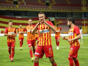 Kravets 6. Golünü Attı