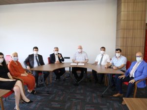 Avrasya Üniversitesi İle Trabzon Ticaret Borsası İşbirliği Protokolü İmzaladı