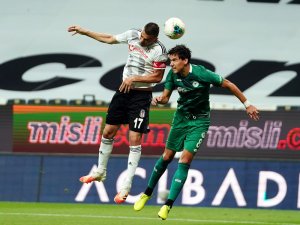 Süper Lig: Beşiktaş: 2 - İ.h. Konyaspor: 0 (İlk Yarı)