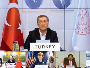 Bakan Selçuk, Türkiye’nin Kovid-19 Tecrübelerini G20 Ülkelerine Anlattı