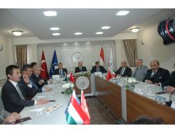 Eskişehir Ticaret Odası 3’üncü Ab Üyesi Ülke İle Vize Protokolü İmzaladı