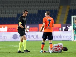Visca’dan Hakem Palabıyık’a: "Hocam Bak!"