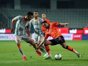Süper Lig: Medipol Başakşehir: 1 - Galatasaray: 1 (Maç Sonucu)
