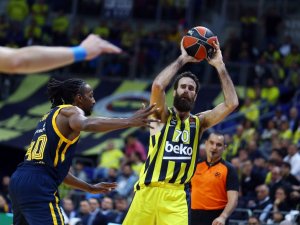 Fenerbahçe’de Datome İle Yollar Ayrıldı