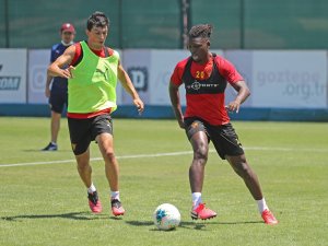 Göztepe, Fenerbahçe Derplasmanına Hazırlanıyor