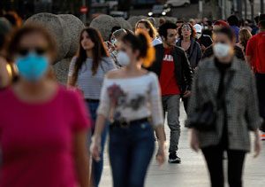 Uzmanından yaz aylarında hijyenik maske kullanımı tavsiyeleri