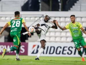 Adebayor’un 4 Maçlık Serüveni Sona Erdi
