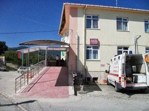 8 Yaşındaki Çocuk Oynadığı Silahla Kendini Vurdu