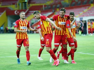 Kayserispor Seriyi 3 Maça Çıkardı