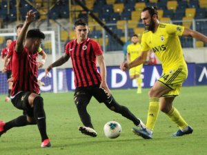 Süper Lig: Gençlerbirliği: 1 - Fenerbahçe: 1 (Maç Sonucu)