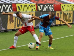 Süper Lig: Trabzonspor: 2 - Antalyaspor: 2 (Maç Sonucu)