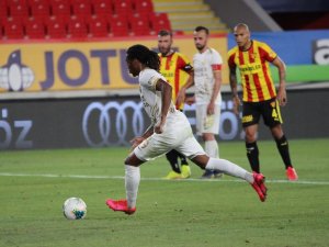 Süper Lig: Göztepe: 2 - Ankaragücü: 2 (Maç Sonucu)