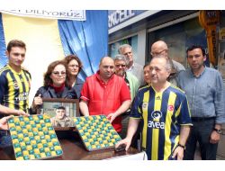Fenerbahçelilerden Buruk Kutlama