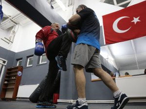 50 Yaşında Avrupa Şampiyonu Oldu, Dünya Şampiyonluğuna Hazırlanıyor