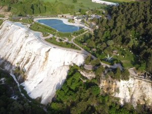Bolu’nun ‘Pamukkale’si Akkayalar İlgi Odağı Oldu