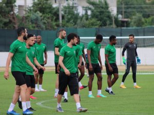 "Transfer Konusu Kulüplerin Arasında Çözmesi Gereken Bir Olay"