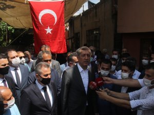 Bakan Selçuk’tan Okuldaki Patlamada Ölen Öğretmenin Ailesine Taziye