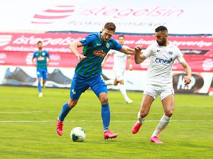 Çaykur Rizespor Paşa'ya Boyun Eğdi