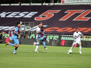 Süper Lig: Denizlispor: 2 - Trabzonspor: 1 (Maç Sonucu)