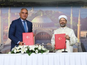 "Hiç Kimsenin Şüphesi Olmasın Ki Ayasofya Camii İtinayla Korunacaktır”