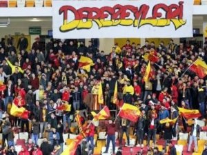 Derebeylerinden Takımlarına Destek