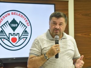 Belediye Başkanı Şenlikoğlu, Muhtarlarla Bir Araya Geldi
