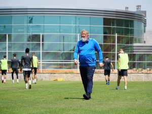 Kayserispor Umutlu Gidiyor