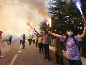 Mke Ankaragücü, Taraftar Desteği İle Eryaman Stadı’na Uğurlandı