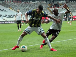 Dünya Fenerbahçeliler Günü’nde Fenerbahçe’ye Derbi Şoku