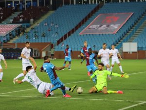 Konyaspor Ligde Kalmayı Garantiledi