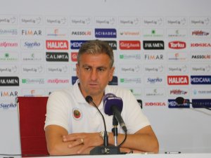 Hamzaoğlu: "Ligde Kalmış Olmak Mutluluk Verici"