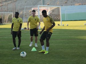 Yeni Malatyaspor’da 9 Futbolcunun Sözleşmesi Sona Erecek