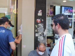 Beşiktaş’ta Maske Takmayanlara Tek Tek Ceza Kesildi