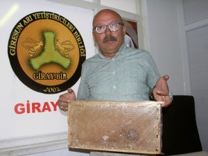 Bu Bal Az Kullanımda İlaç, Çok Kullanımda Zehir Oluyor